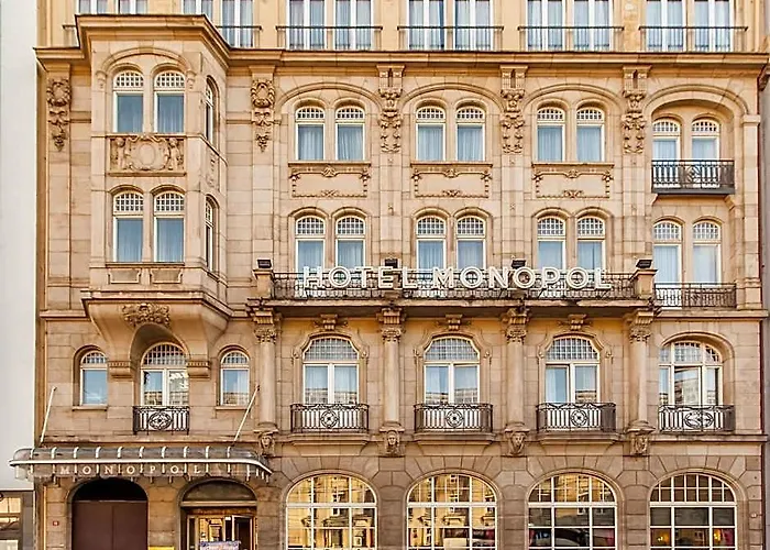 Monopol - Station 4* Frankfurt am Main